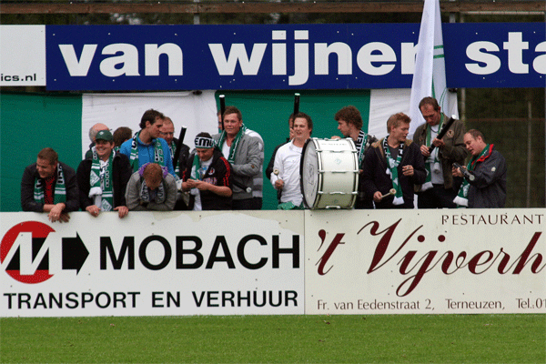 HSV Hoek - Sc. Genemuiden (Foto Helmich Lubberts).